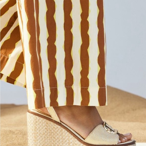 Aldo Gold Wedge Sandals with Ankle Strap - Picture 5 of 12